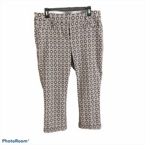 Lane Bryant capris size 14 stretch waist band